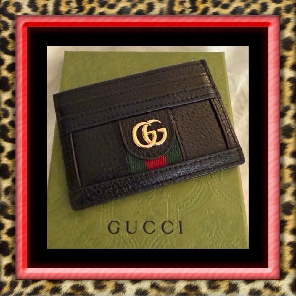 👑✅PRICE FIRM✅AUTHENTIC Gucci Black Leather Card Holder